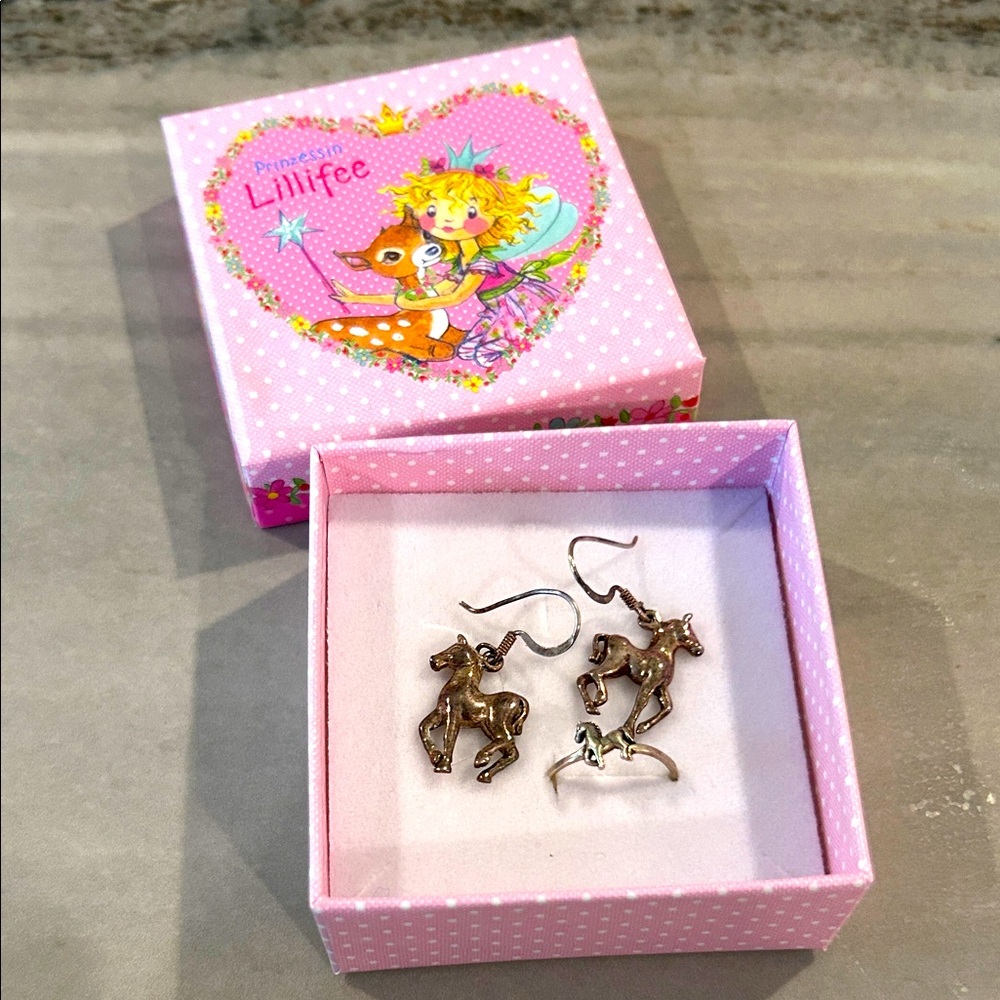 Sterling silver horse earrings & matching ring girls teen very cute w/gift box